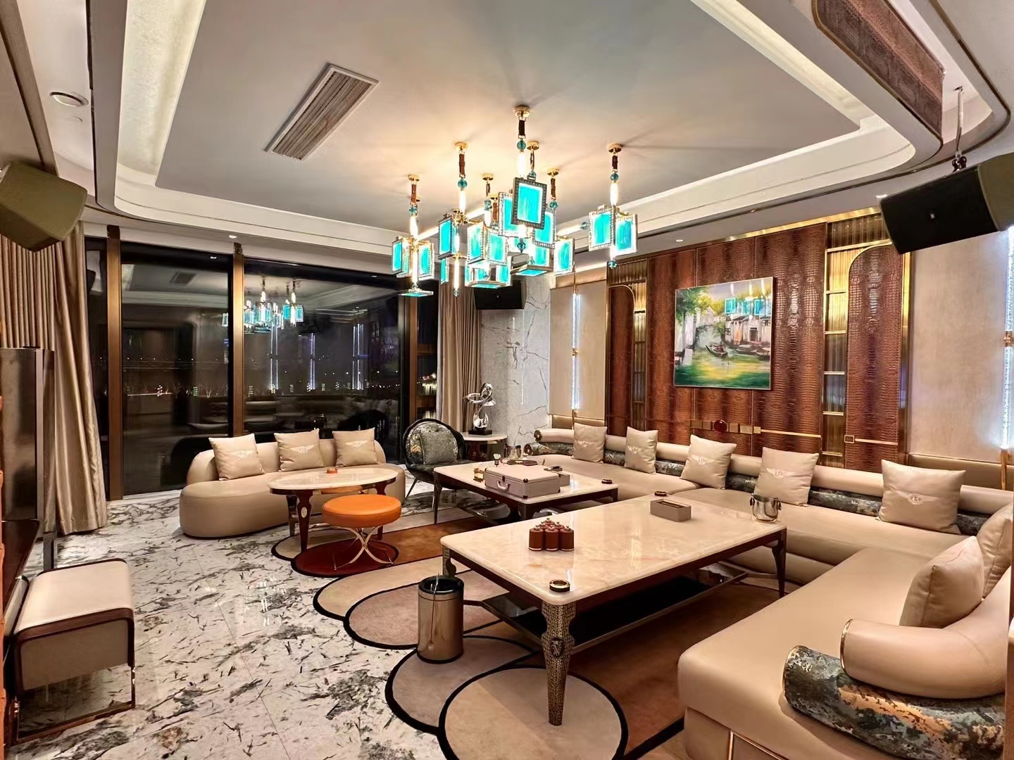 毕节小时场ktv，一个小时多少钱-大方县ktv预定